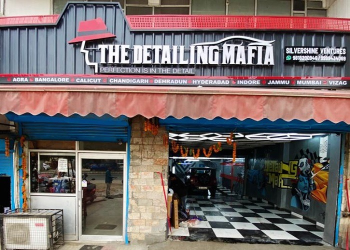 Car Detailing Service in Fatehabad Road Agra