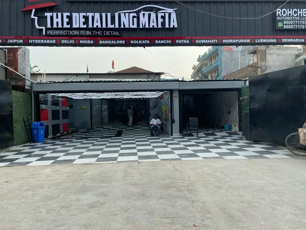 Car Detailing Service in Gurugram Sector 52A
